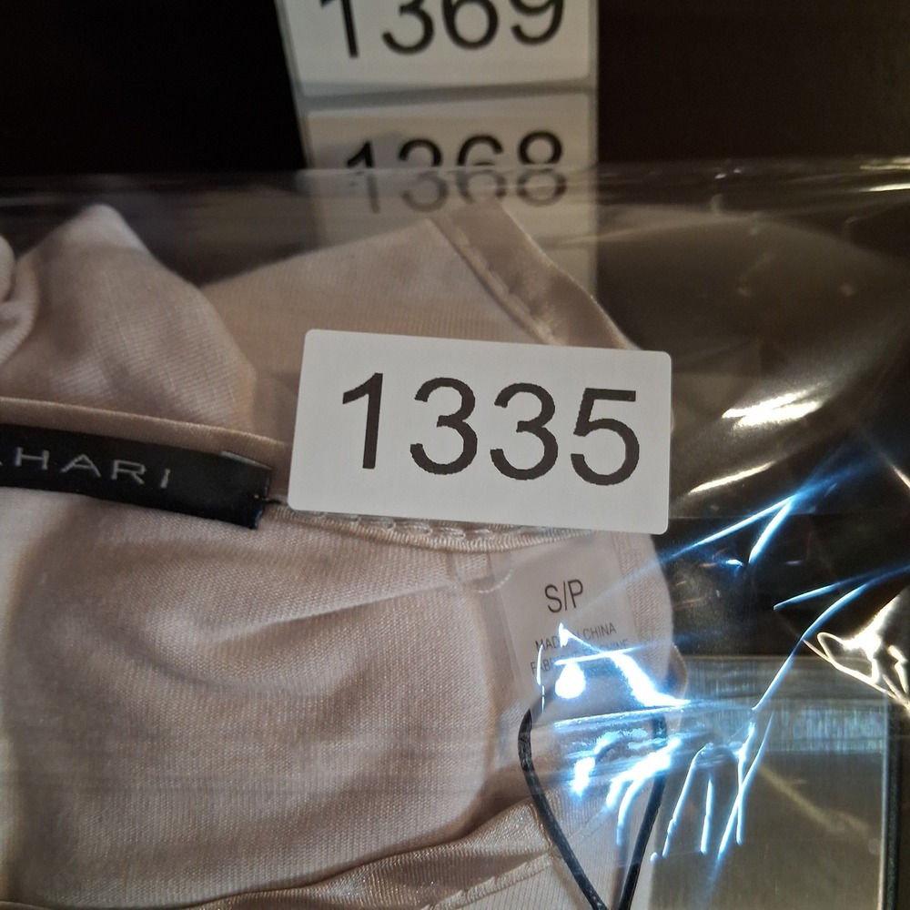 NWT T Tahari Flutter Sleeve Top Women Small Sand Beige‎ Satin Trim TH41102NR - Picture 7 of 8